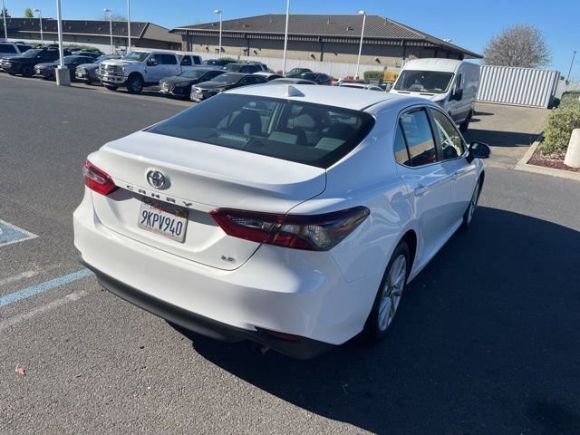 Used 2023 Toyota Camry LE image 7