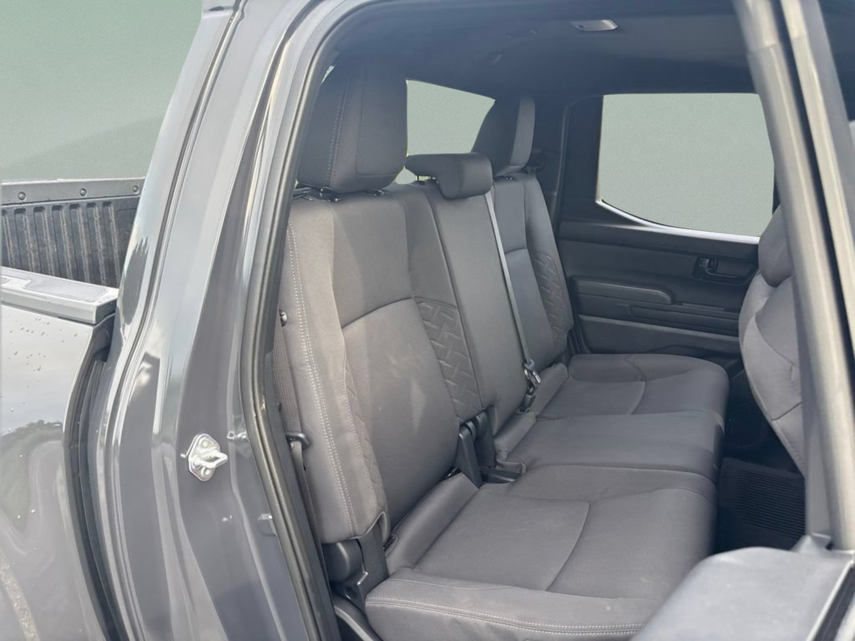 Certified 2025 Toyota Tacoma SR5 AWD/4WD image 22