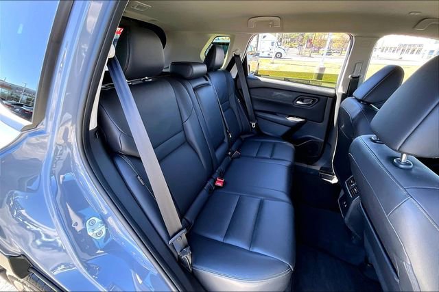Certified 2025 Nissan Rogue SL image 22
