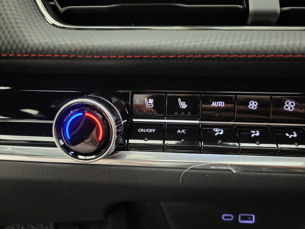 New 2026 Chevrolet Equinox RS w/ Convenience Package III image 11