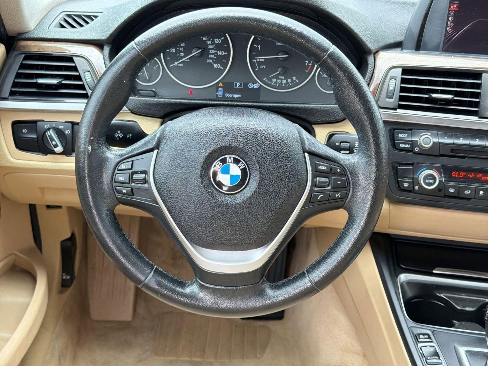 Used 2015 BMW 328i Sedan RWD image 16