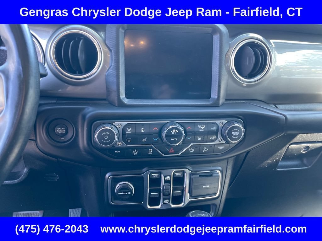 Used 2019 Jeep Wrangler Unlimited Sahara AWD/4WD image 55