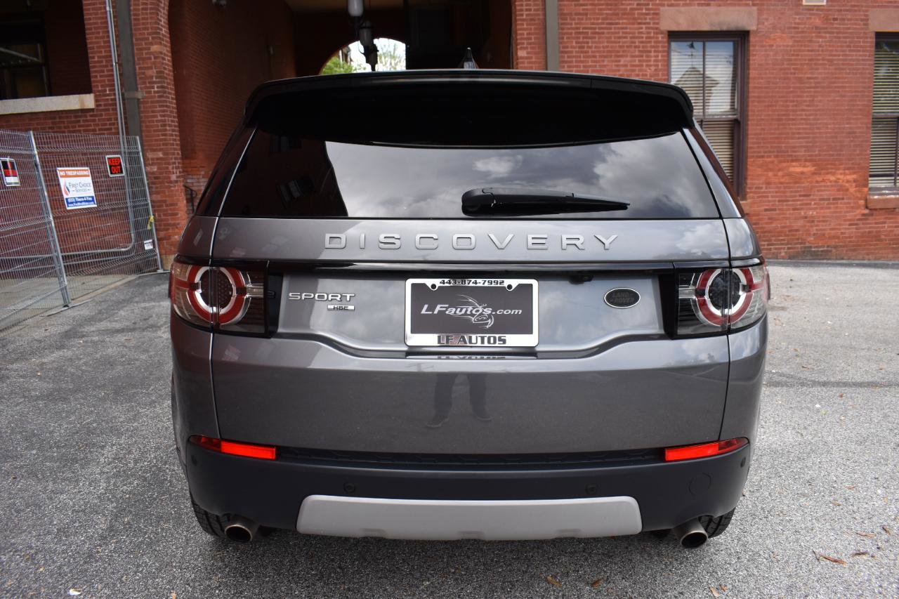Used 2017 Land Rover Discovery Sport HSE image 4