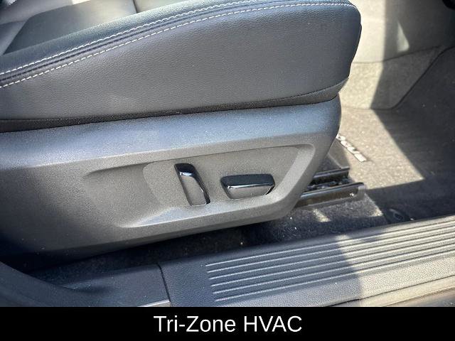 Certified 2023 Nissan Rogue SL w/ SL Premium Package image 15