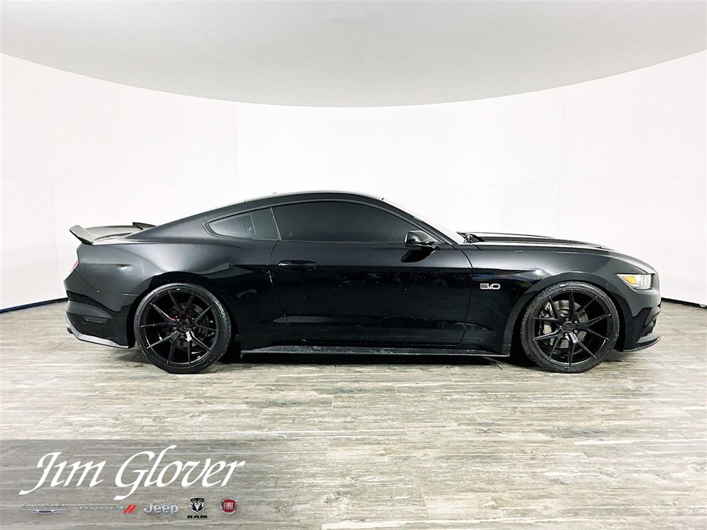Used 2015 Ford Mustang GT Premium image 9