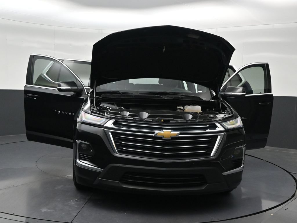 Used 2024 Chevrolet Traverse LT FWD image 38