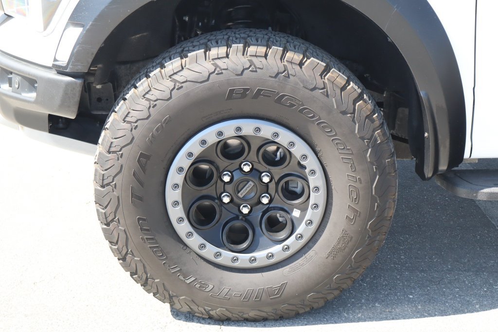 Used 2025 Ford F150 Raptor AWD/4WD image 12