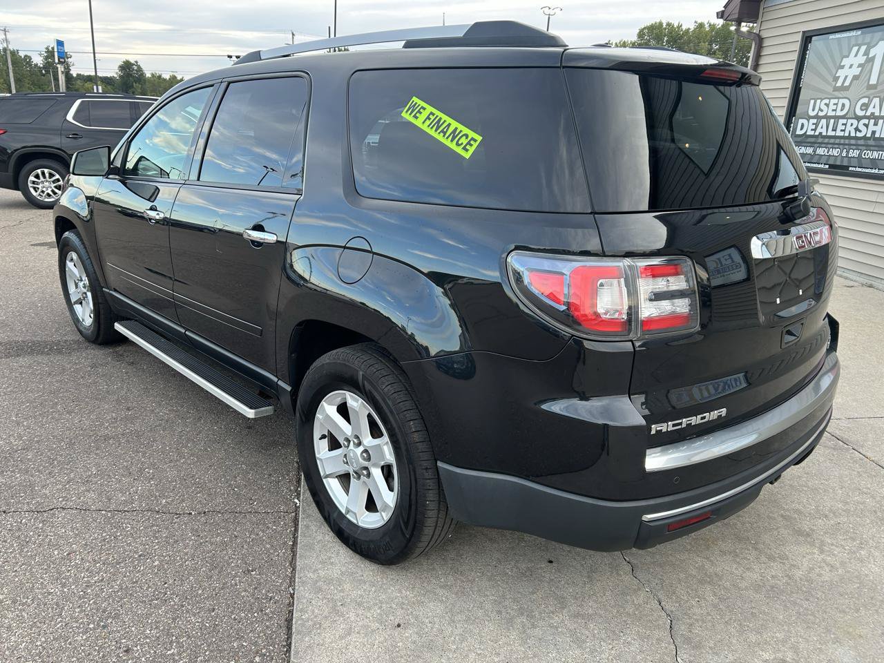 Used 2015 GMC Acadia SLE AWD/4WD image 7
