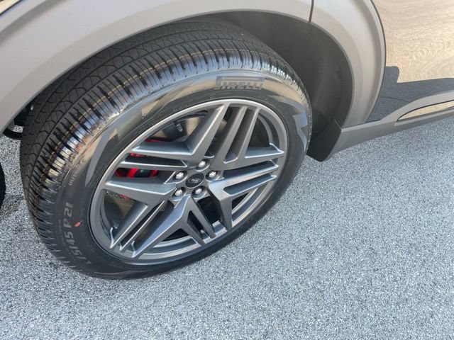 New 2027 Ford Explorer ST w/ Sun And Sound Package AWD/4WD image 13