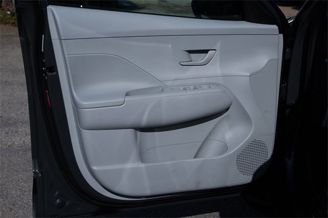 Used 2026 Hyundai Kona SEL Sport image 11