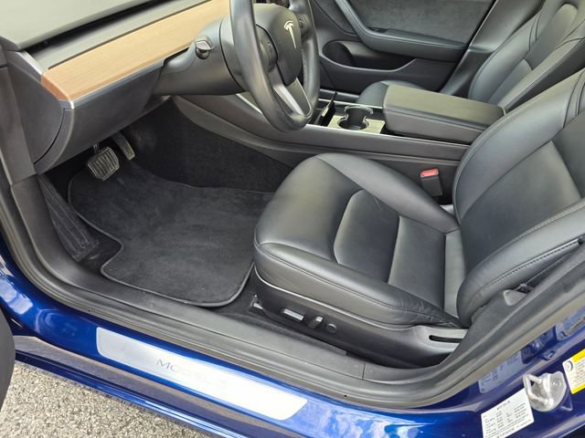 Used 2019 Tesla Model 3 Long Range RWD image 19