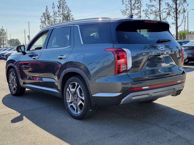 Used 2023 Hyundai Palisade Limited image 4