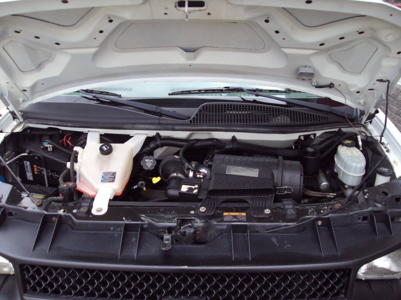 Used 2012 Chevrolet Express 1500 AWD image 24