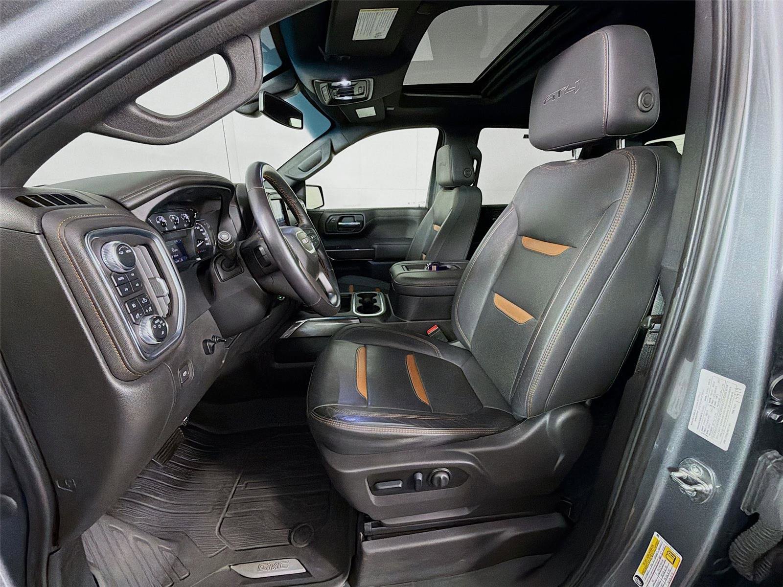 Used 2022 GMC Sierra 1500 AT4 w/ AT4 Preferred Package image 11