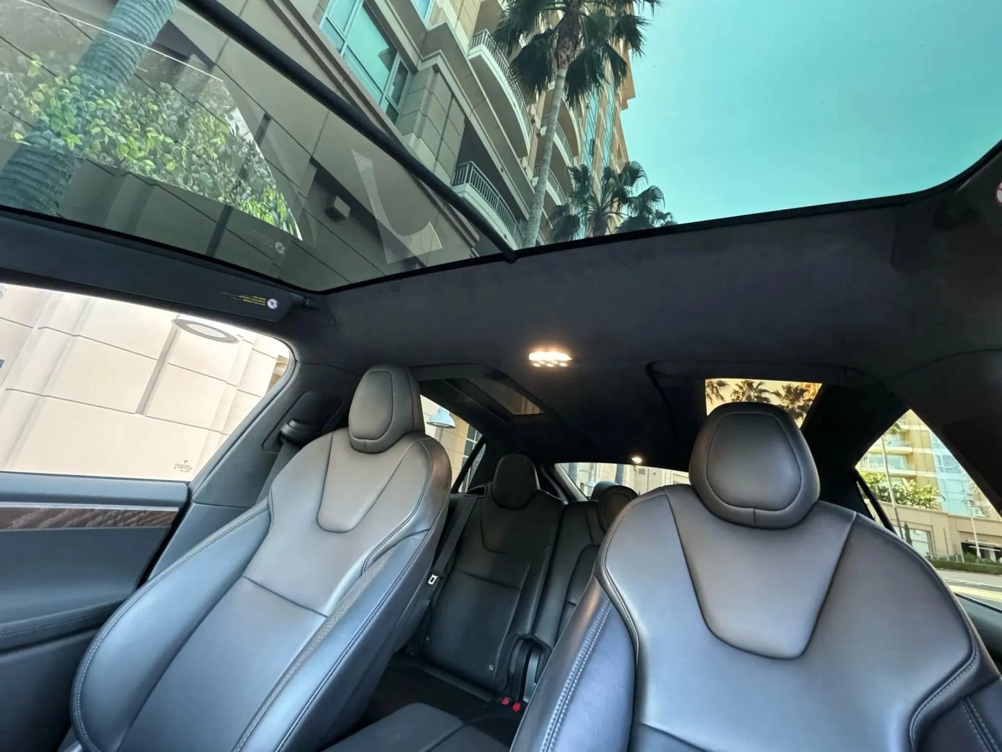 Used 2018 Tesla Model X 100D AWD/4WD image 9