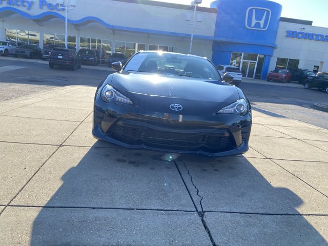 Used 2019 Toyota 86 RWD image 3