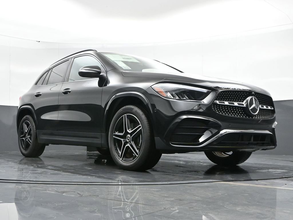 New 2025 Mercedes-Benz GLA 250 4MATIC image 43