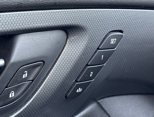 Used 2019 Chevrolet Traverse Premier w/ Redline Edition AWD/4WD image 22