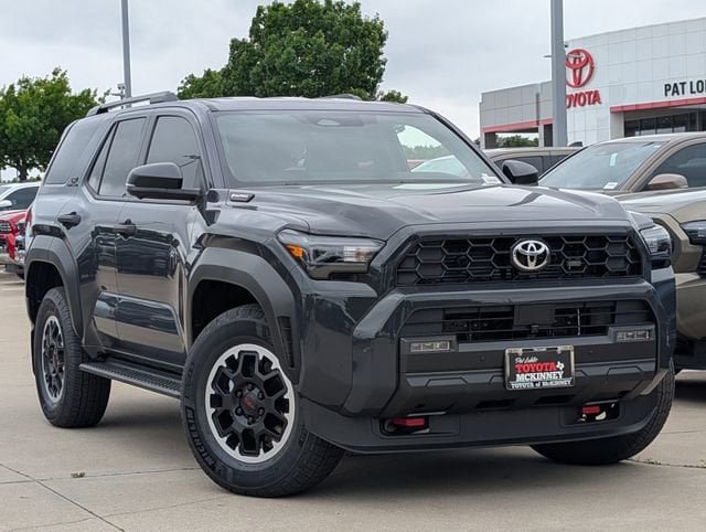 New 2026 Toyota 4Runner TRD Off-Road Premium AWD/4WD image 2