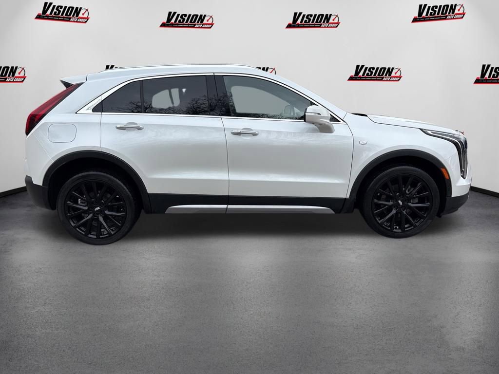 Used 2023 Cadillac XT4 Premium Luxury w/ LPO, Onyx Lite Package AWD/4WD image 4