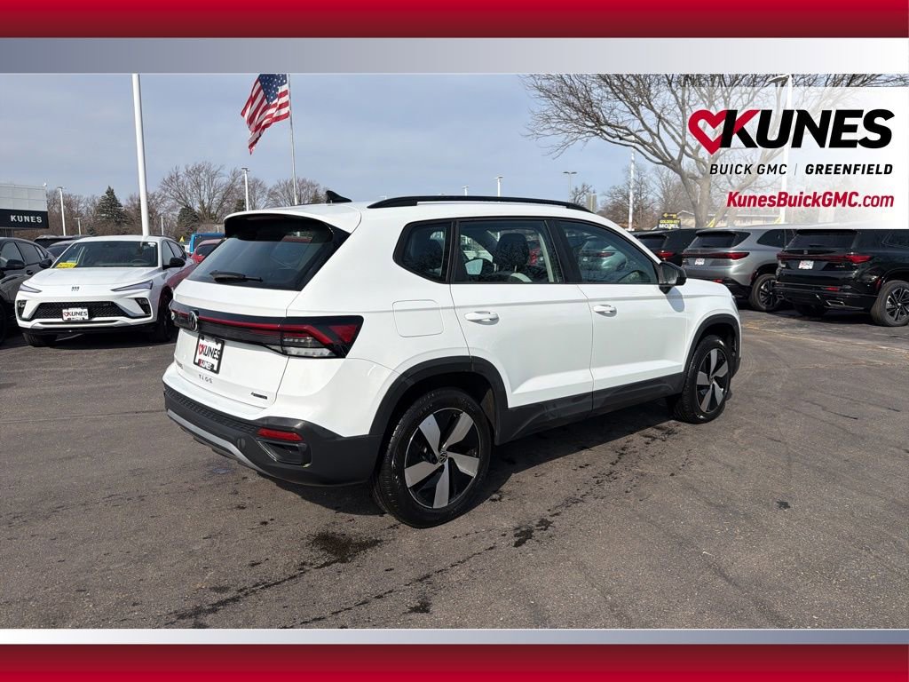 Used 2025 Volkswagen Taos S AWD/4WD image 5