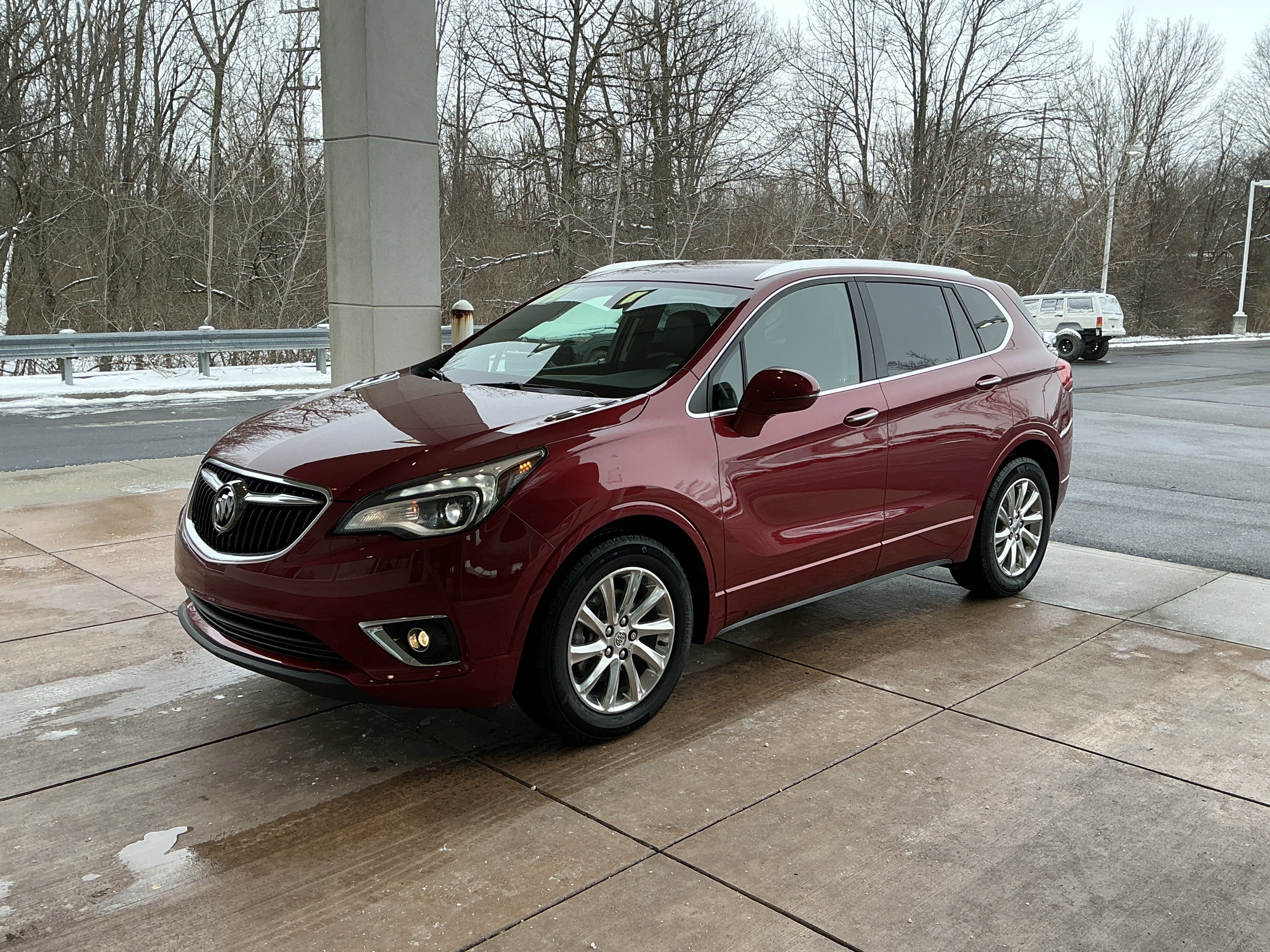 Used 2019 Buick Envision Essence image 3