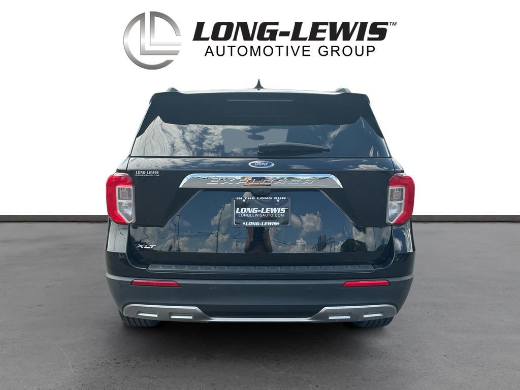 Used 2023 Ford Explorer XLT w/ Equipment Group 202A RWD image 5