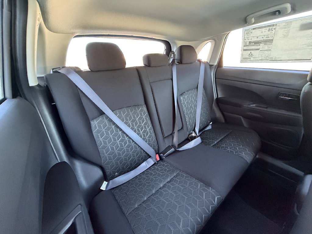 New 2027 Mitsubishi Outlander Sport LE AWD/4WD image 24