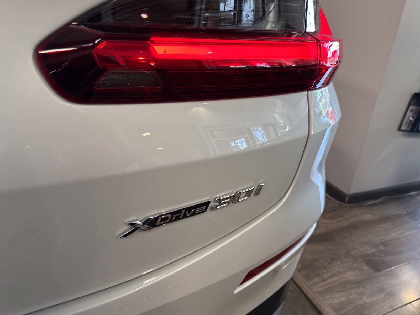 Used 2023 BMW X4 xDrive30i w/ Premium Package image 20