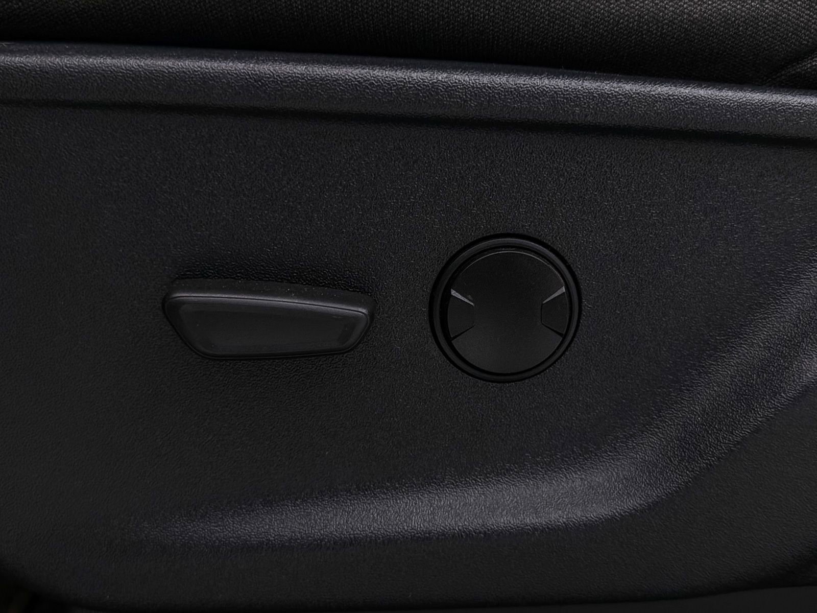 Used 2024 Ford F150 XLT w/ Tow/Haul Package image 17