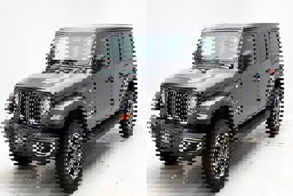 Used 2023 Jeep Wrangler Sahara w/ Cold Weather Group image 2