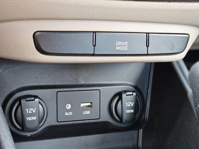 Used 2022 Hyundai Accent SEL image 25