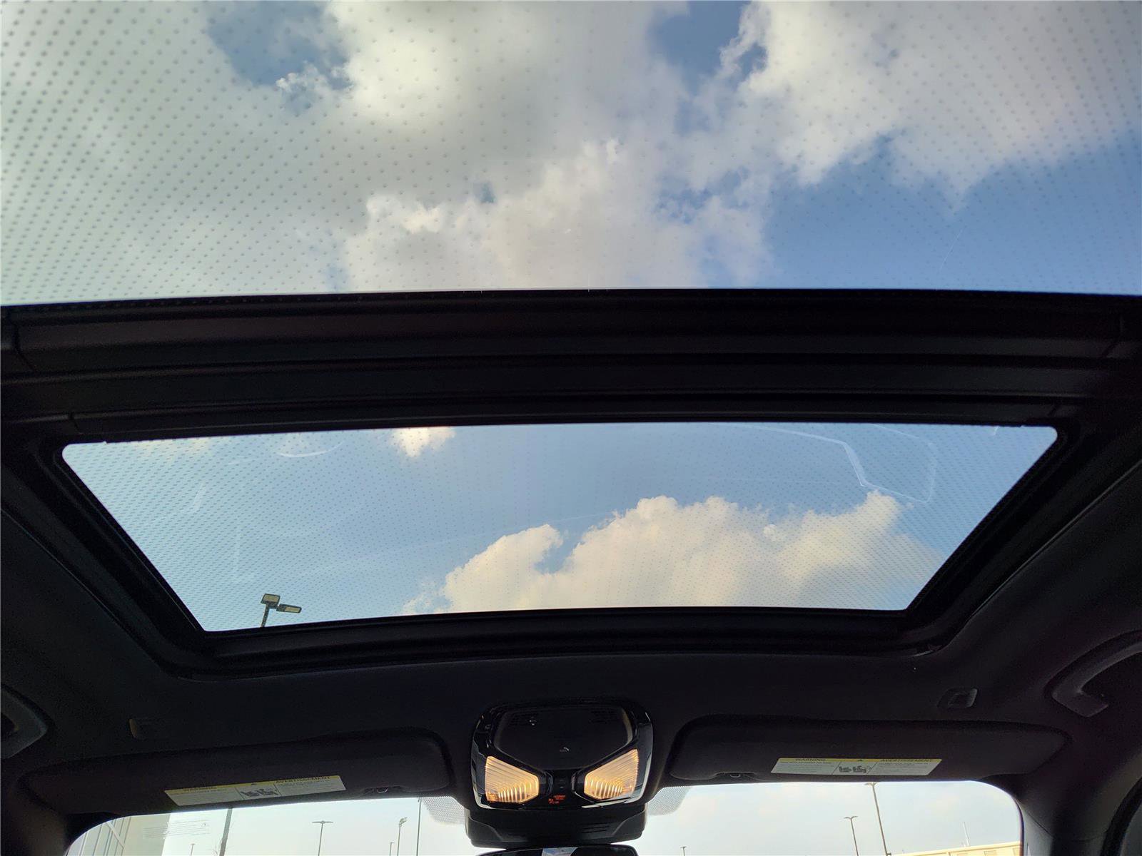 New 2026 BMW X5 sDrive40i w/ M Sport Package image 12