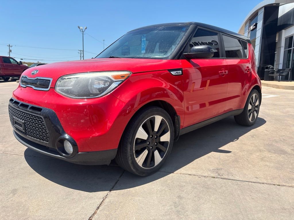 Used 2016 Kia Soul + w/ Designer's Package FWD image 2