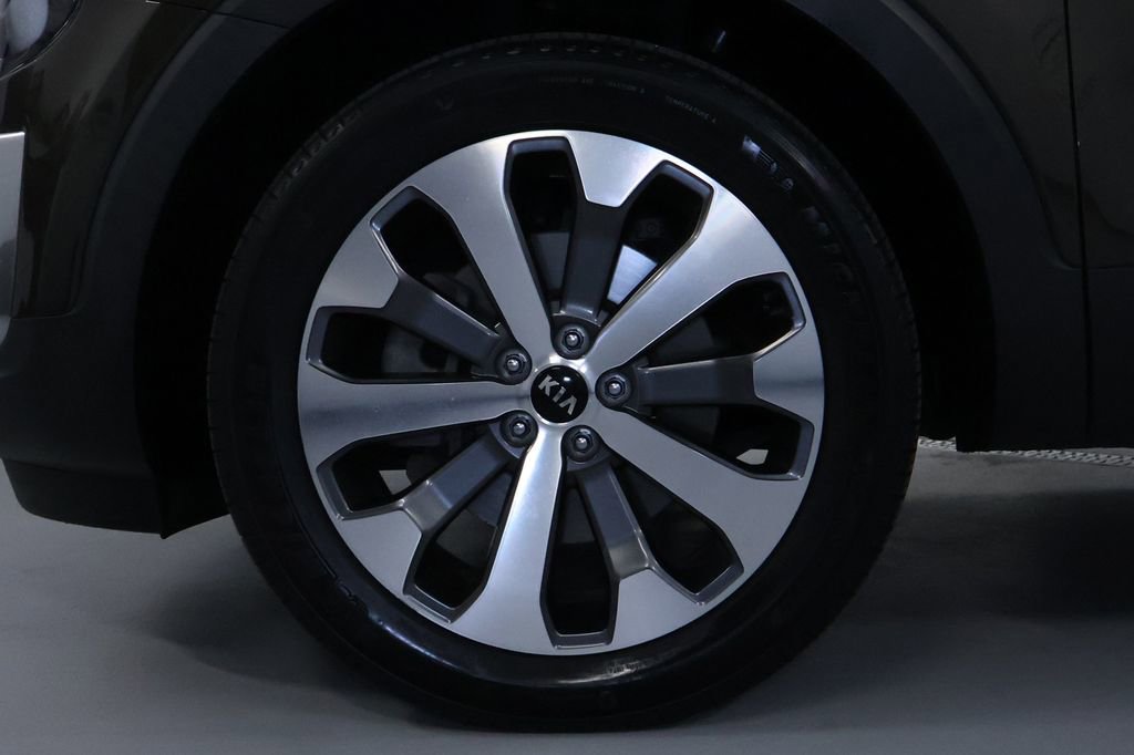 Used 2021 Kia Telluride EX w/ EX Premium Package image 35