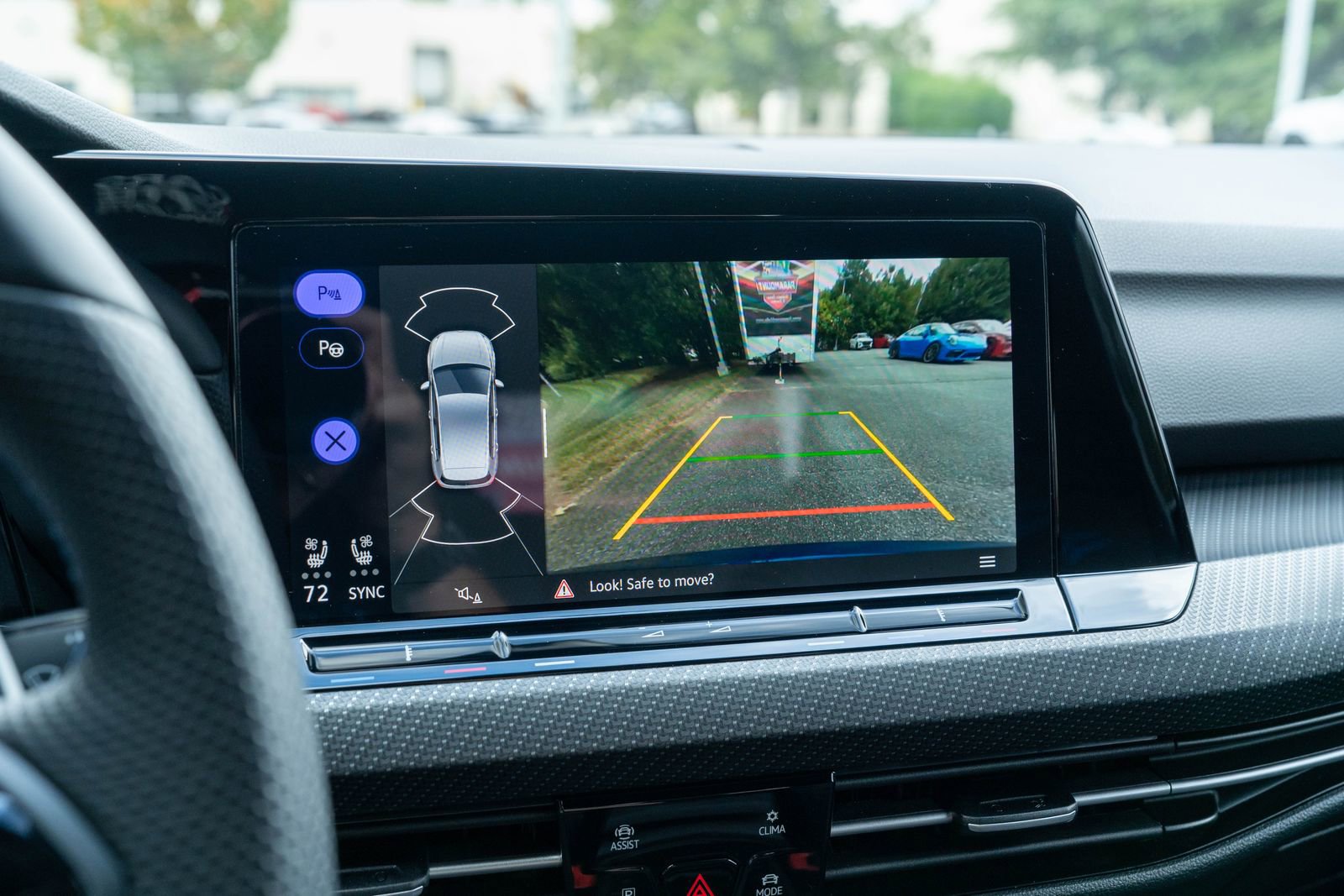 Used 2024 Volkswagen Golf R image 23