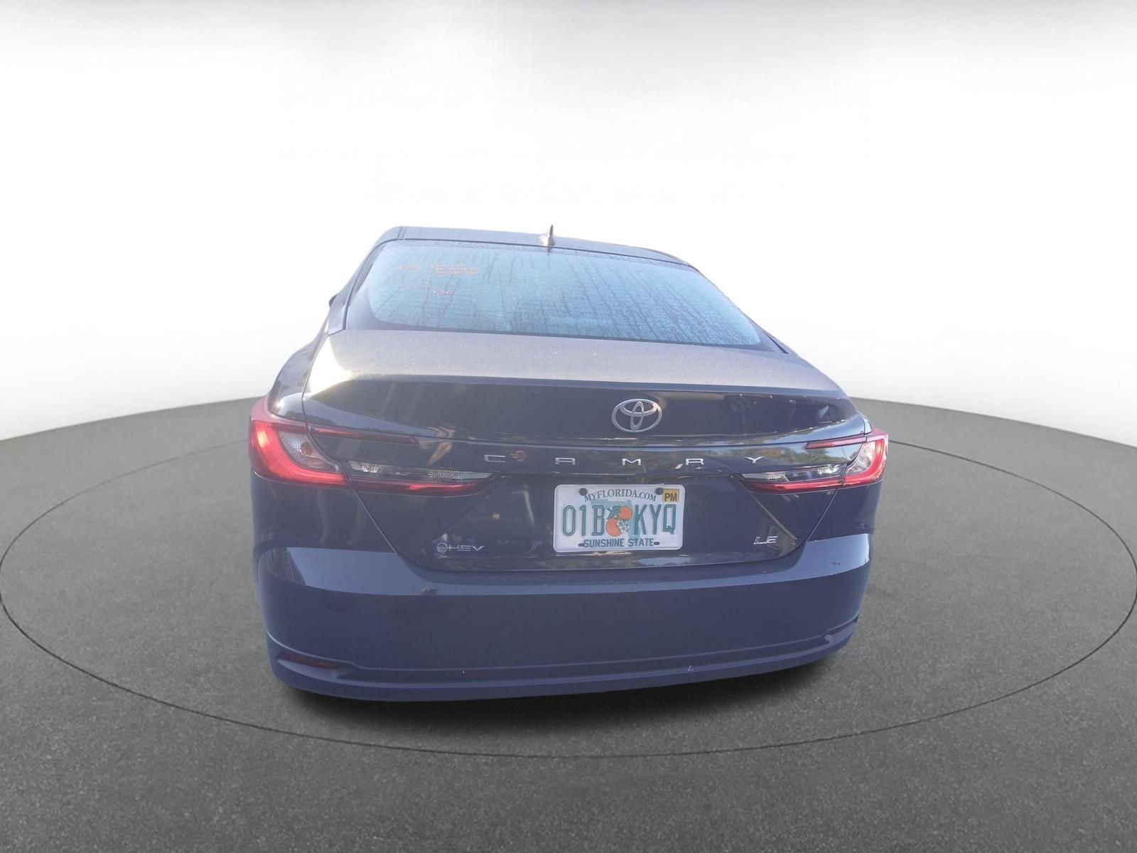 Used 2025 Toyota Camry LE image 6