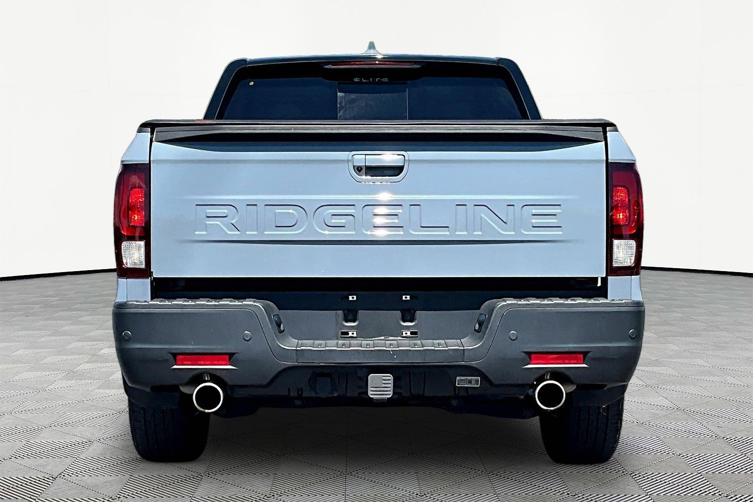Used 2024 Honda Ridgeline Black Edition image 5