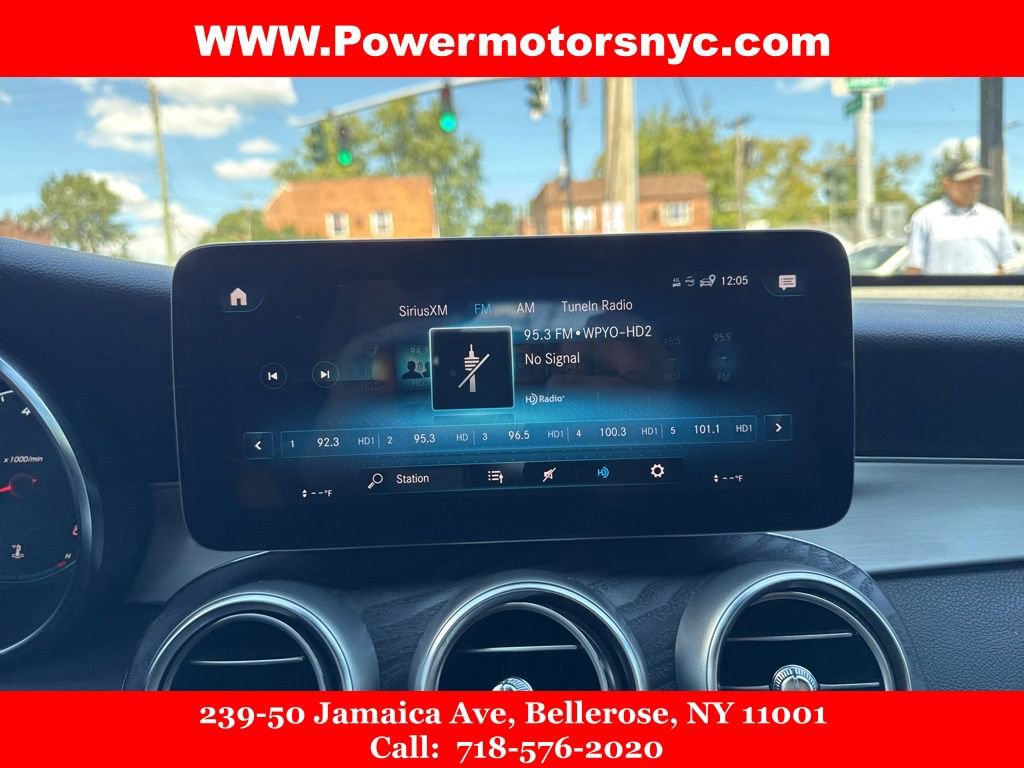 Used 2022 Mercedes-Benz GLC 300 4MATIC w/ AMG Line image 37