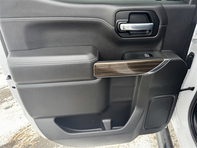 Used 2022 Chevrolet Silverado 1500 LT Trail Boss w/ Convenience Package II image 18