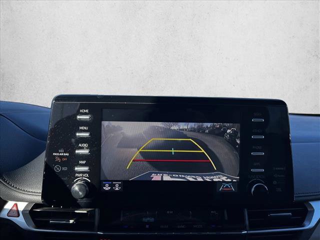 Used 2021 Toyota Sienna Limited image 12