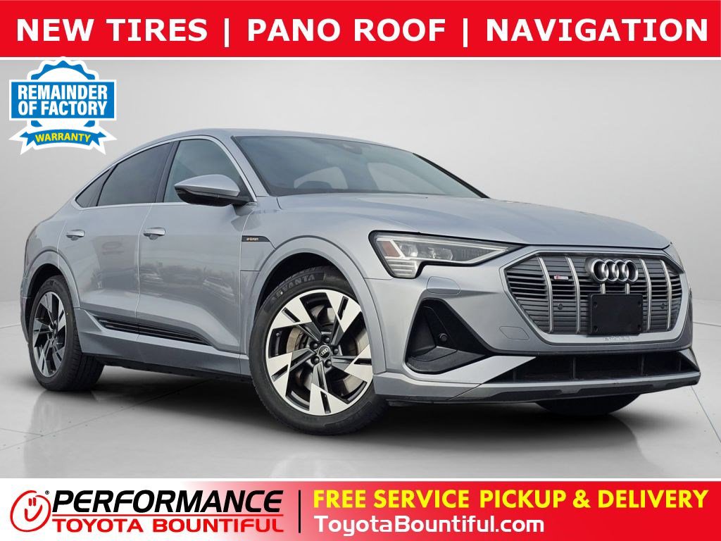 Used 2022 Audi e-tron Premium image 1
