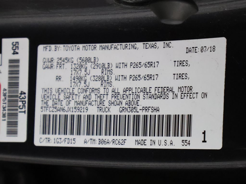 Used 2018 Toyota Tacoma TRD Sport AWD/4WD image 45