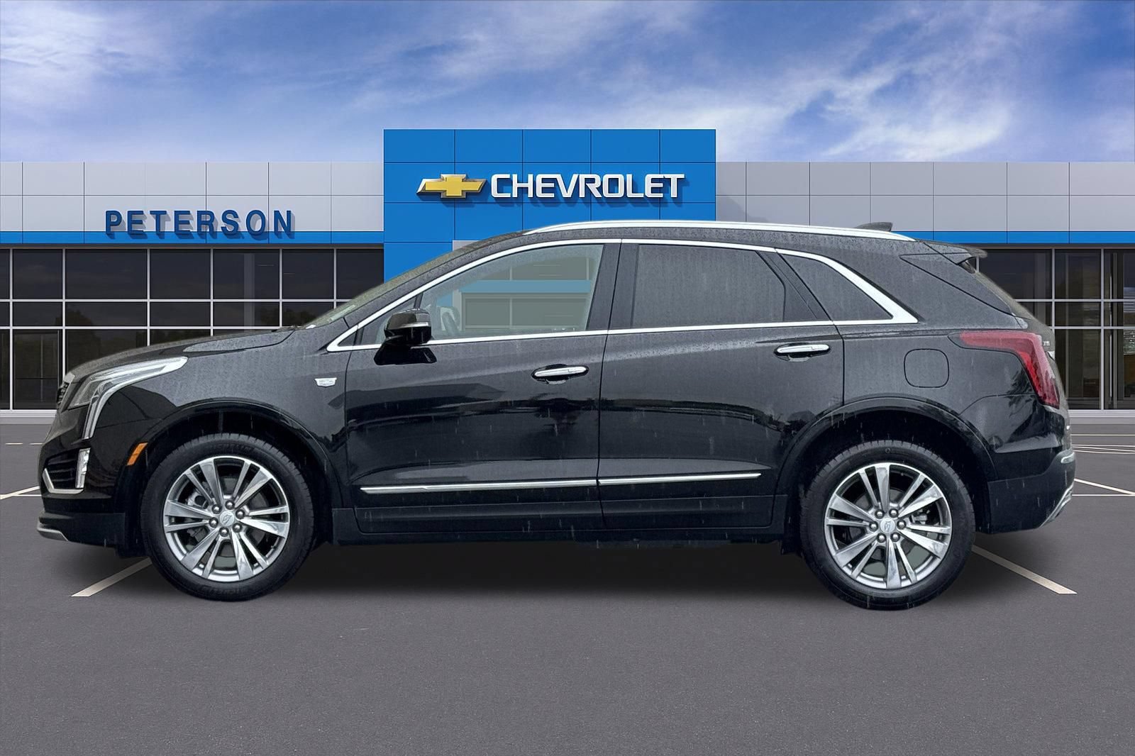 Used 2025 Cadillac XT5 Premium Luxury AWD/4WD image 7