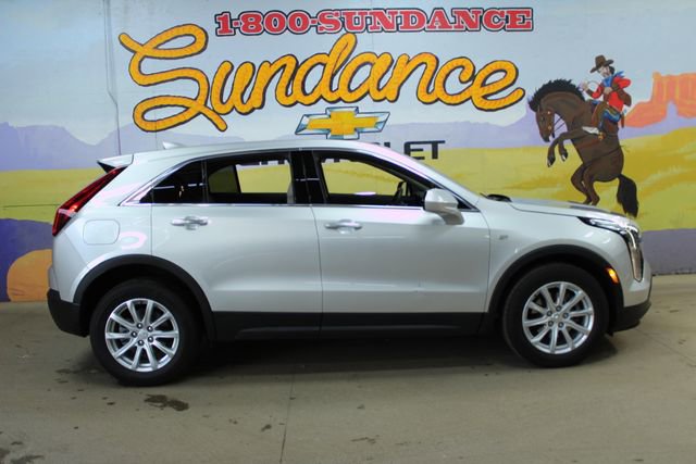Used 2022 Cadillac XT4 Luxury w/ Driver Awareness Package AWD/4WD image 1