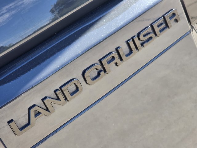 Used 2026 Toyota Land Cruiser w/ Premium Package AWD/4WD image 9