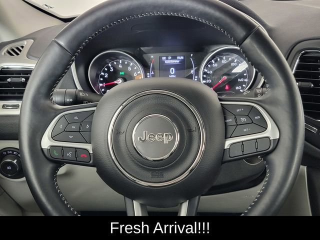 Used 2020 Jeep Compass Latitude w/ Cold Weather Group AWD/4WD image 24