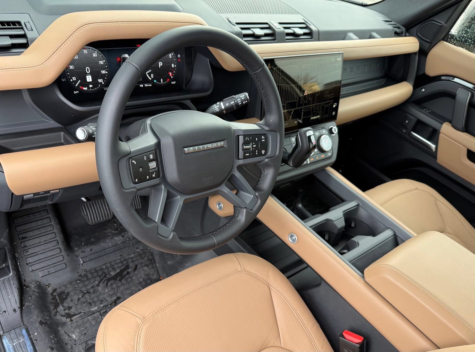 New 2026 Land Rover Defender 110 X-Dynamic SE AWD/4WD image 13