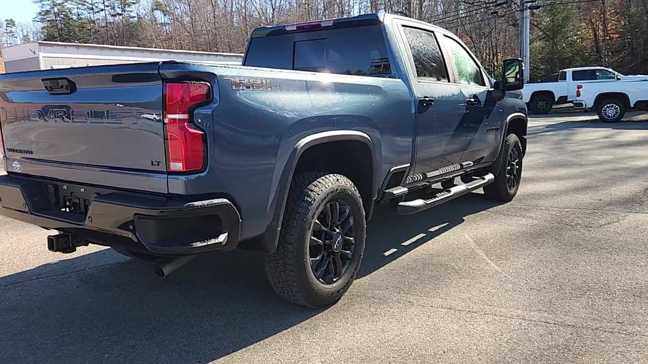 Used 2026 Chevrolet Silverado 2500 LT w/ Trail Boss Package image 7