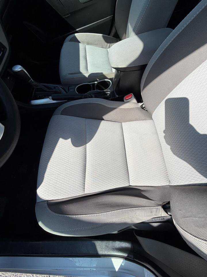 Used 2019 Toyota Corolla LE FWD image 10